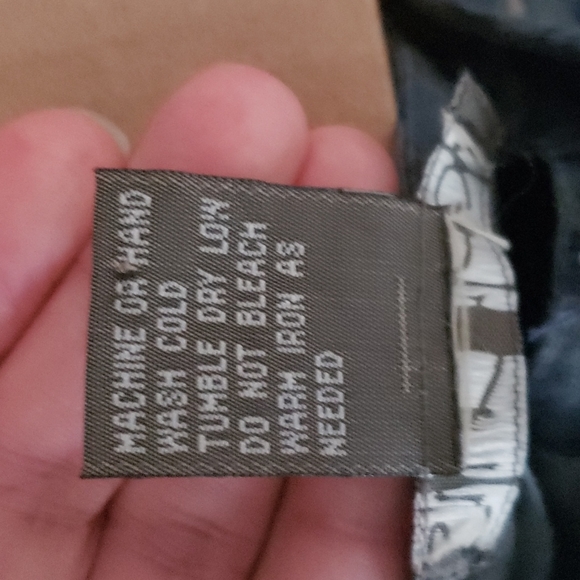 Silk Icon Wrap Skirt - Picture 8 of 9